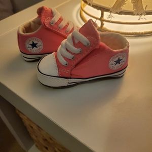 Baby pink converse shoes